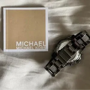 Michael Kors | Accessories | Original Michael Kors Everest  display picture 1